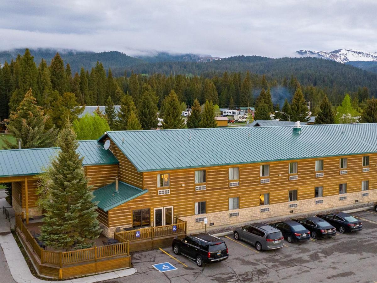 Mountain Vista Hotel West Yellowstone Exterior photo